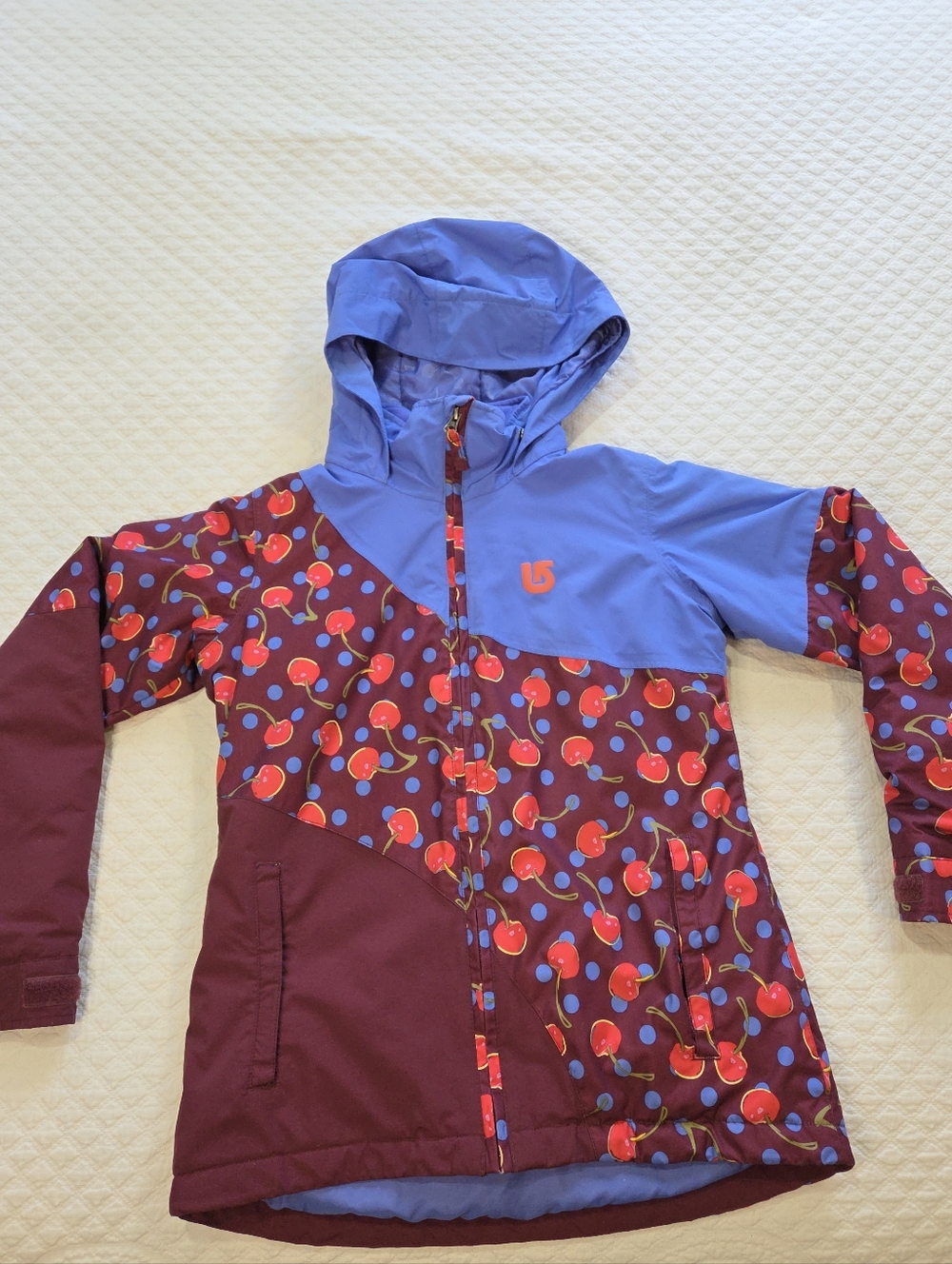 Burton Girls Size Medium Snow Ski Coat DryRide Maroon Purple Cherries Print